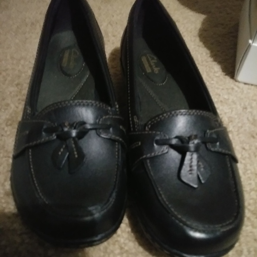 CLARKS ASHLAND BUBBLE LOAFER